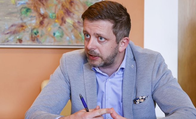 Не хватает денег на МВД? Мы не будем трогать зарплаты полицейских и пожарных, заверил Ракушан