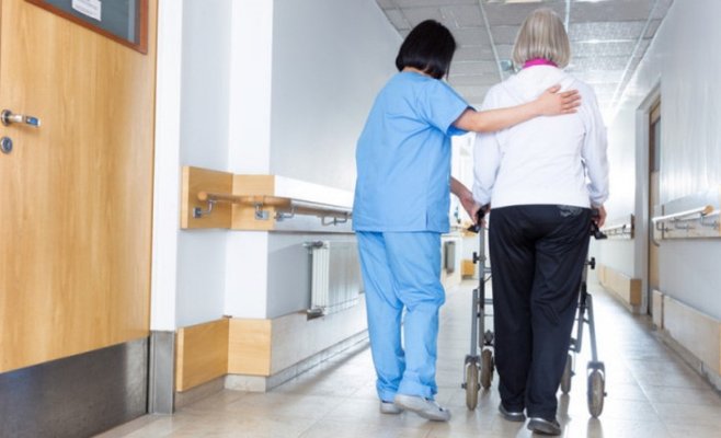 Чехи будут выходить на пенсию позже и в худшем состоянии. В среднем они проведут в хорошем состоянии здоровья только 62 года