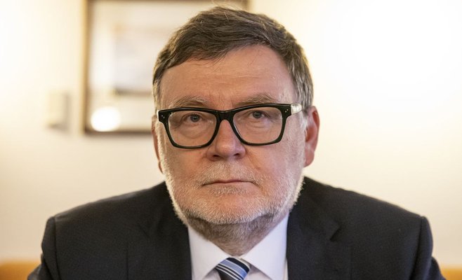 Станюра: До конца лета я предложу сокращение расходов на 15-20 млрд. крон