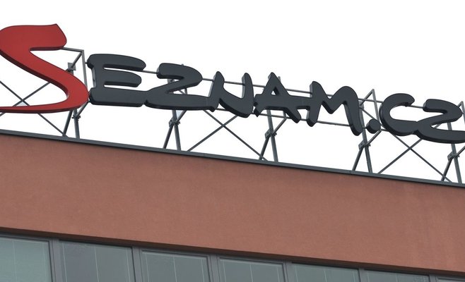 Он угрожал взрывами, а теперь хочет денег. Владелец Seznam предлагает миллионы за поимку шантажиста