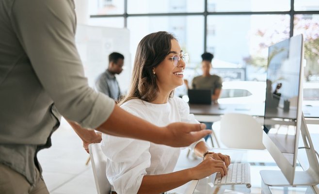 Компании хотят избавиться от работников, работающих по договорам подряда