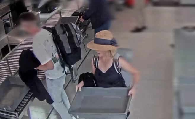 Мужчина украл часы в аэропорту перед вылетом. Полицейские дождались, пока он улетит обратно 