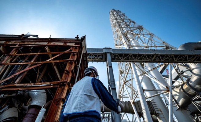 Значительно ниже нормы. Уровень радиоактивности в воде, сбрасываемой с АЭС 