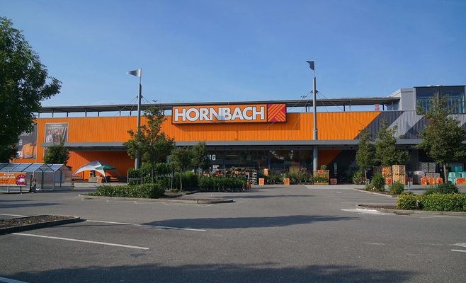 Компания Hornbach сообщила о прибыли в Чехии в размере 975,7 млн. чешских крон. Она уменьшилась по сравнению с прошлым годом