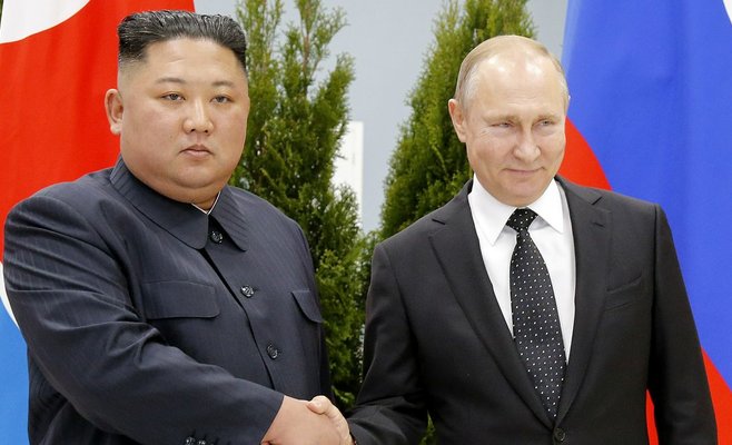 Мы всегда будем поддерживать Путина и вместе бороться против империализма, заявил Ким в России