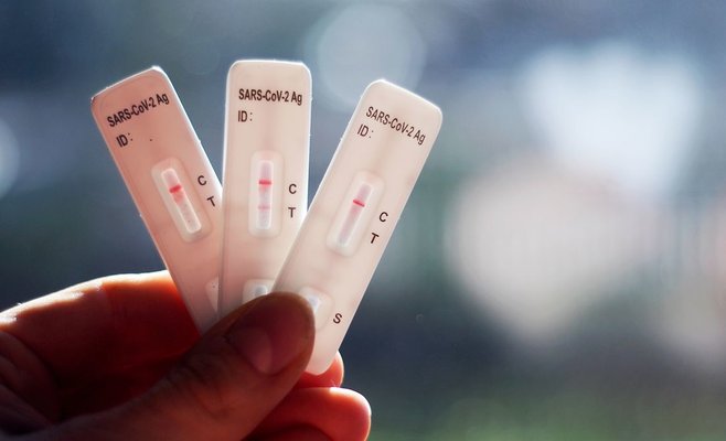 Ковид продолжает расти, черные сценарии не являются неизбежными