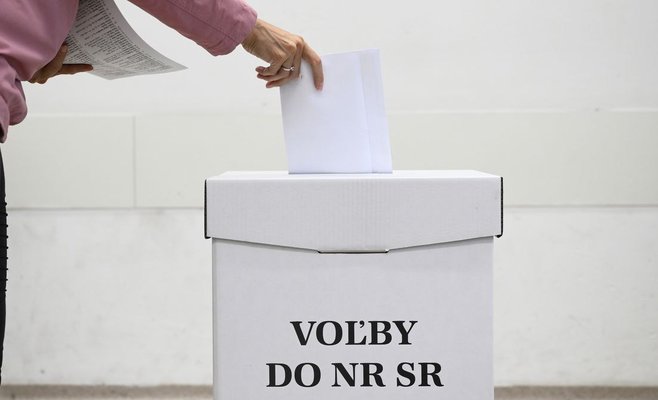 Избиратель скончался на избирательном участке в Словакии