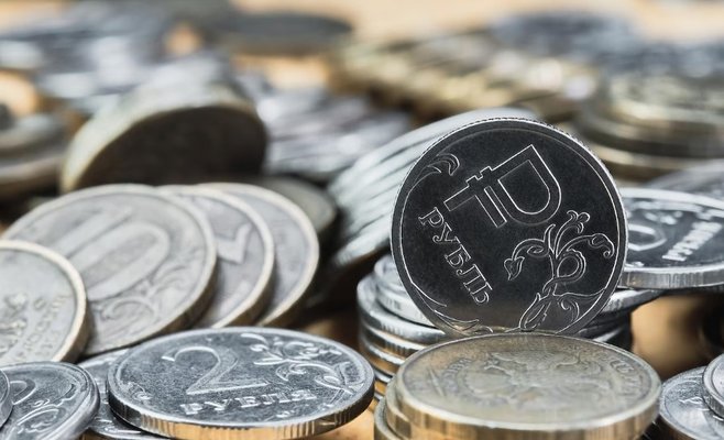 Рубль остается под давлением. Психологический порог вновь пробит