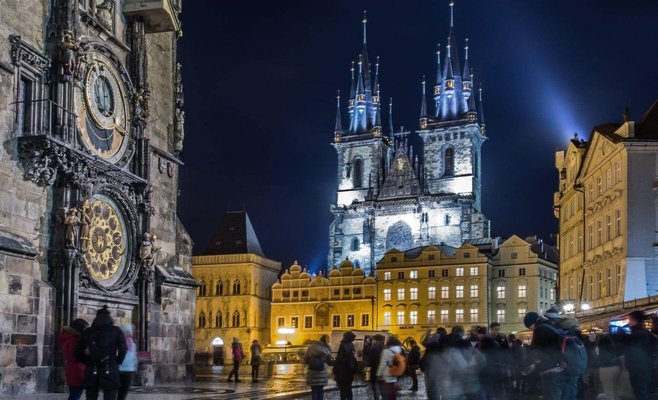 Бочку, ставшую причиной эвакуации Староместской площади, принес молодой человек