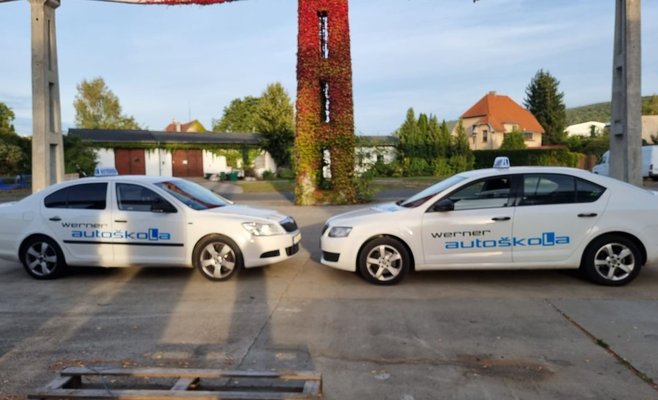 Водительское удостоверение в Праге стоит почти в два раза дороже, чем в Остраве