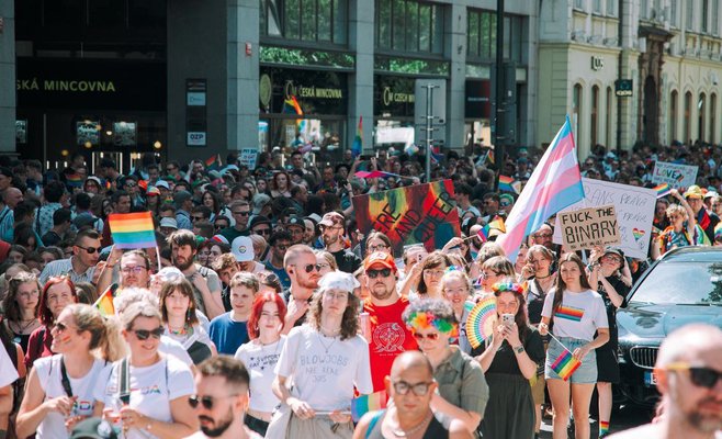 Изменение пола без кастрации? Даже для подростков