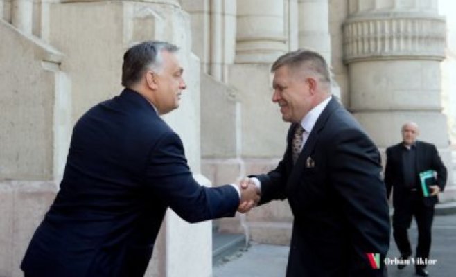 Фицо и Орбан играют на пророссийской ноте у себя дома, но голосуют за Украину в Брюсселе
