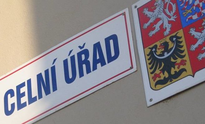 Товары из Китая ввозились в Чехию без уплаты НДС. Ущерб составляет 1,2 млрд. крон