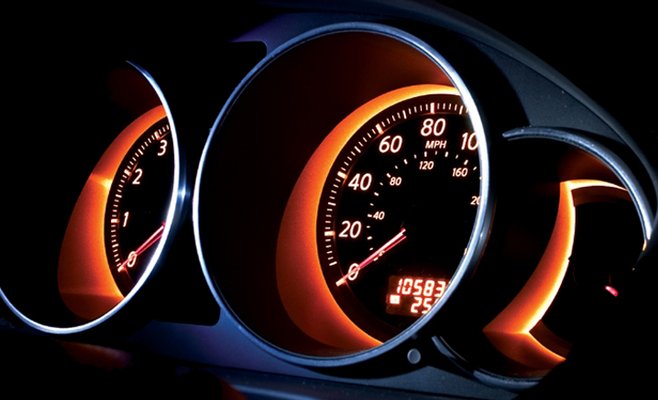 Дилеры скрывают аварии и пробег, автомобили по-прежнему могут получать сертификаты ТО