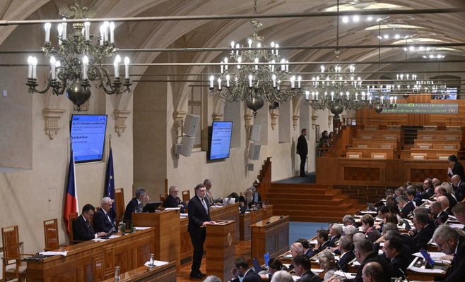 Повышение налогов прошло в Сенате