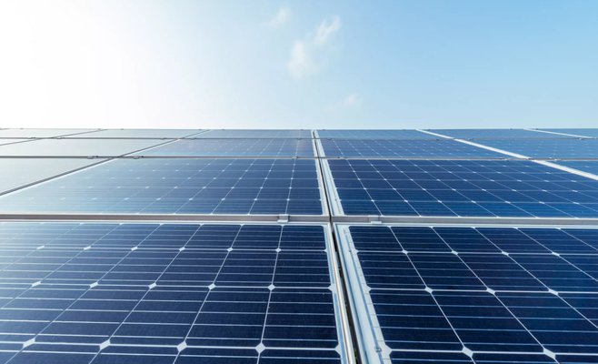 Еще одна компания солярный батарей потерпела крах. Alpha Solar собрала большие депозиты, а теперь затихла