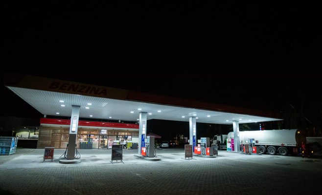 Бензин стал самым дешевым с начала августа