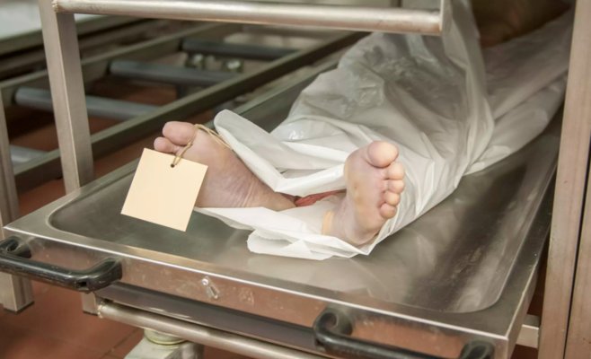 Мужчина закопал тело своей матери в подвале в Словакии, а затем получал ее пенсию