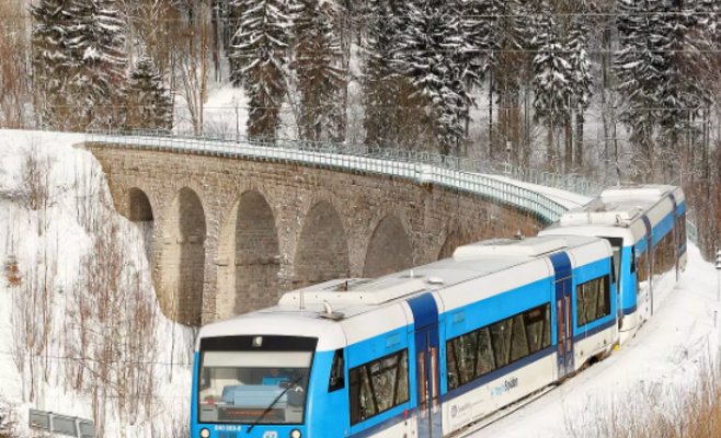 Расписание поездов меняется, Чешские железные дороги повышают цены