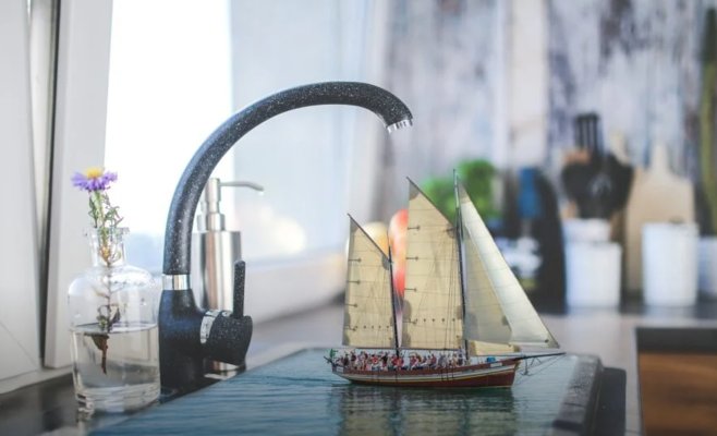 С нового года вода, как правило, будет стоить дороже, в некоторых местах - на четверть