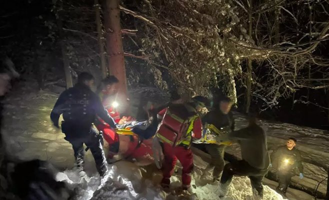 Пропавший охотник обнаружен в лесу без признаков жизни, он скончался в больнице