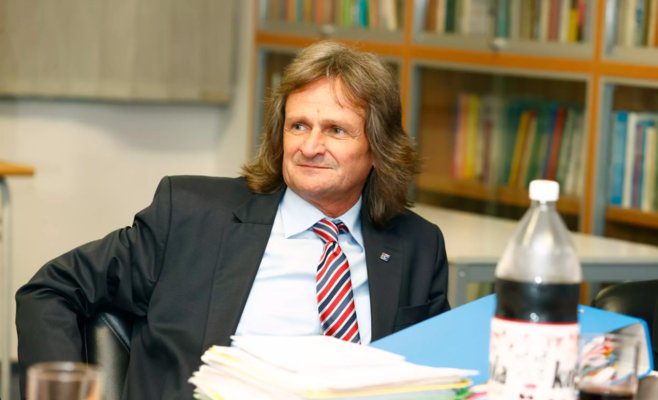 Сообщается, что декан Шевчик получит решение по апелляции в ближайшие несколько дней