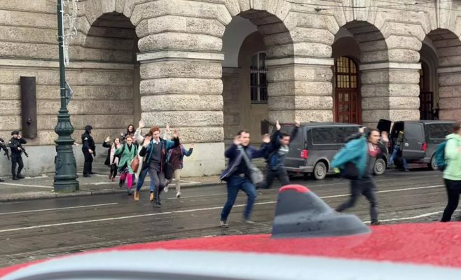 Стрельба в университете в центре Праги. На месте происшествия есть погибшие и раненые