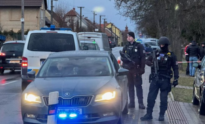 Гостоун: совершенно нормальная, благополучная семья