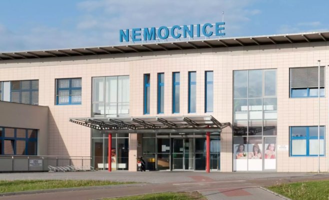 Пациент с забытой в брюшной полости маской подает в суд на больницу с требованием дополнительной компенсации