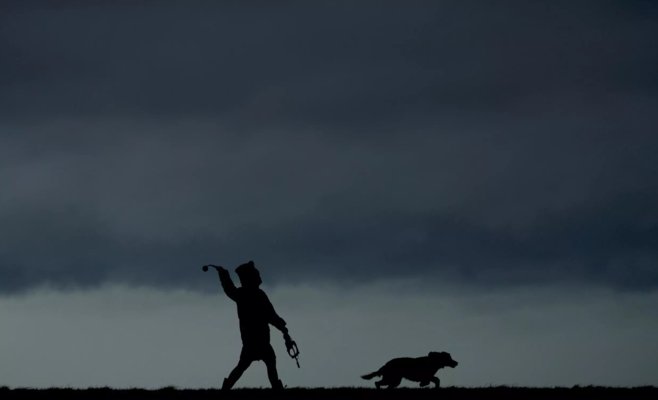 Начало года будет теплым, ветреным и дождливым