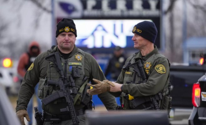 В одной из средних школ США произошла стрельба 17-летнего ученика. Он убил одного из своих одноклассников.