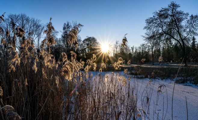 Будет продолжать холодать. Метеорологи снова скорректировали предупреждение.