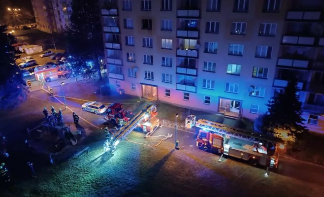 22 человека были эвакуированы из-за пожара в многоквартирном доме в Ходове