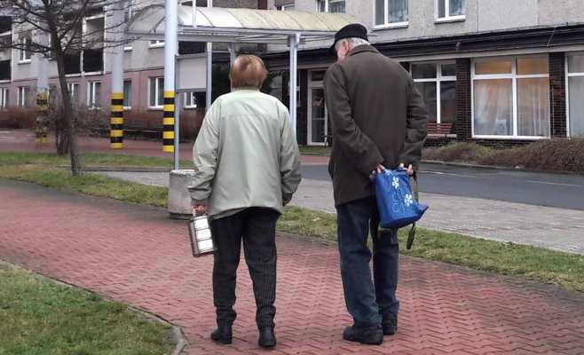 Уровень жизни пенсионеров в прошлом году снизился