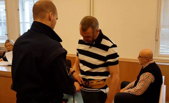 Суд оставил в силе 11 лет за убийство четвертьвековой давности из-за порванной футболки