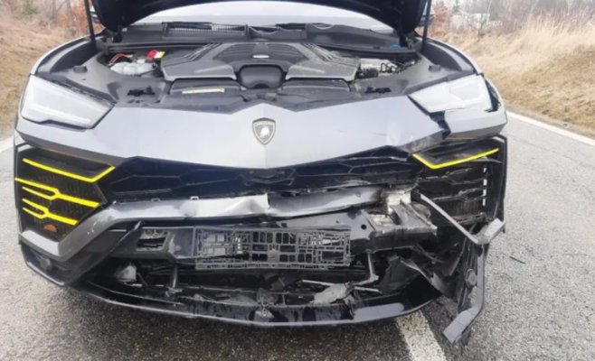 Женщина-водитель на Lamborghini сбила кабана, ущерб составляет 500 000 крон