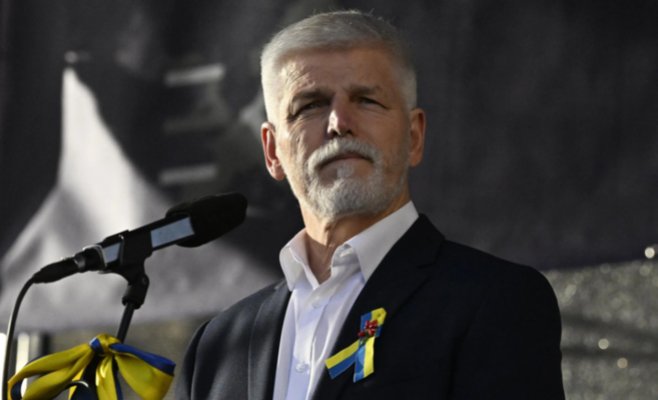 Президент Павел отказал 56 людям в участии в боевых действиях в Украине