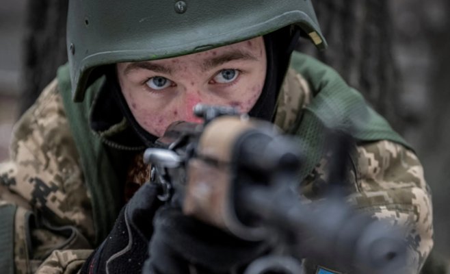 В Европе появилась вторая украинская армия. Состоит из тех, кто дает взятки, считает польский генерал