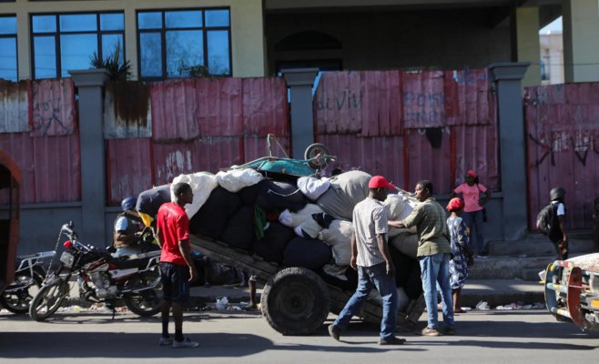 На Гаити объявлено чрезвычайное положение