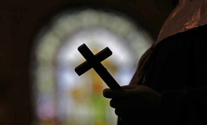 Папа Римский лишил поста польского священника, осужденного за насилие над девочками