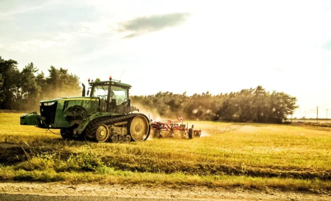 Использование миллиардов на развитие сельских районов никто и никак не проверял, установило ВКУ