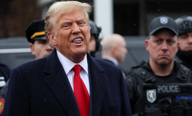 Трамп стал богаче на миллиарды долларов. Но воспользоваться деньгами он не может