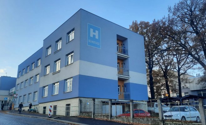 В Пардубицкой больнице одновременно уволились 56 врачей