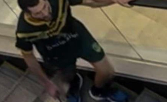 Мужчина ранил ножом пять человек в торговом центре в Сиднее