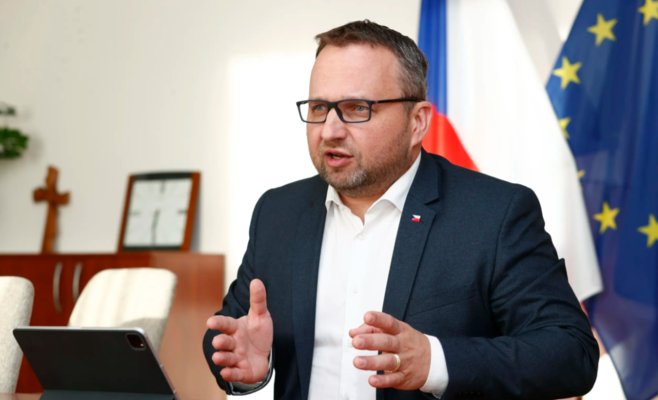 Юречка: Минимальная зарплата может составить 27 400 крон через 5 лет