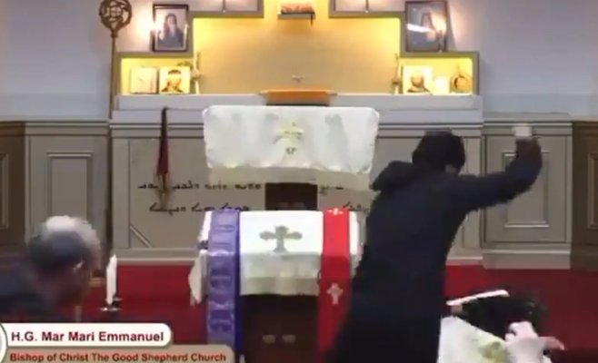 Австралиец ворвался на службу в церковь и ранил ножом четырех человек, включая священника