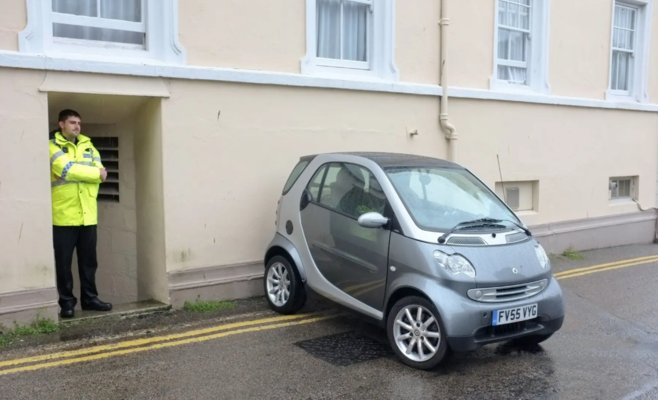 Финансовое вознаграждение за сообщение о неправильной парковке: в Швеции появилось приложение для этого