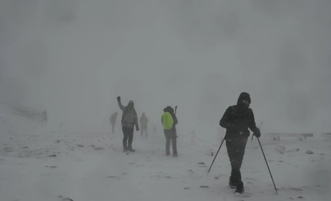 Крконошские хребты накрыла снежная буря