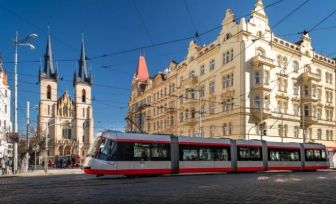 Ремонт трамвайных линий усложнит транспортное сообщение в Праге. Взгляните на большой обзор