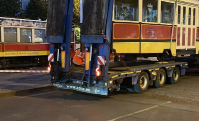 Кафе-трамвай исчез с Вацлавской площади спустя более чем 20 лет